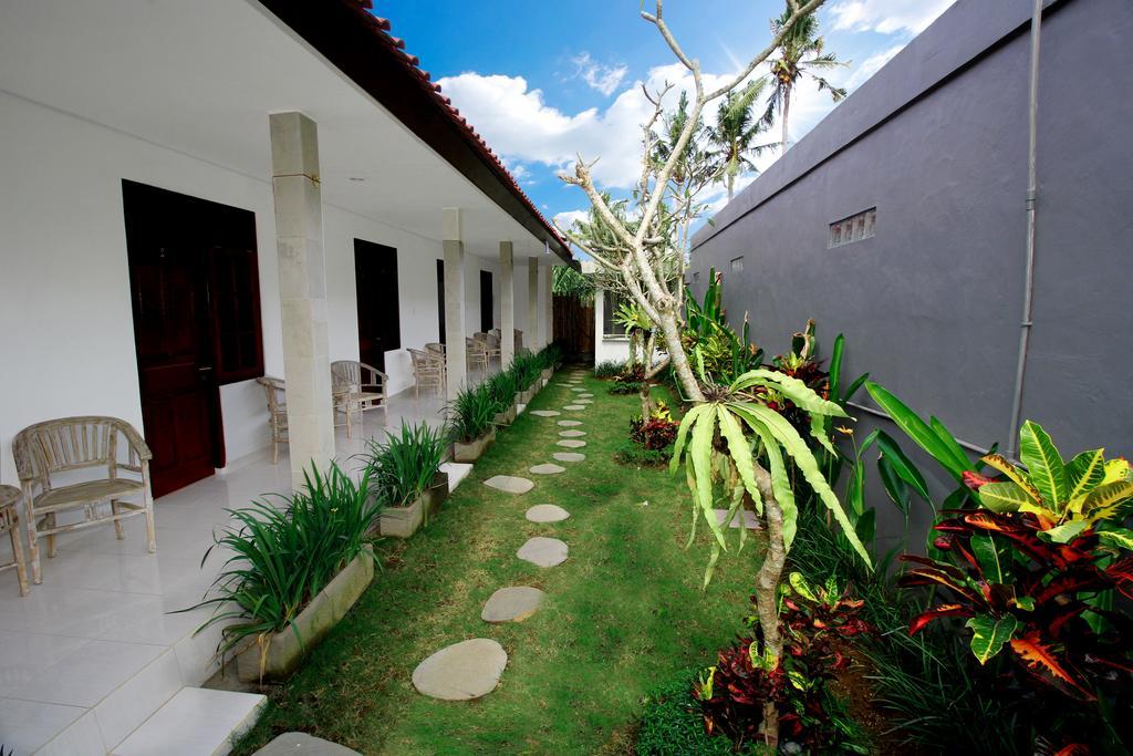 Andy Guesthouse Canggu Exterior foto