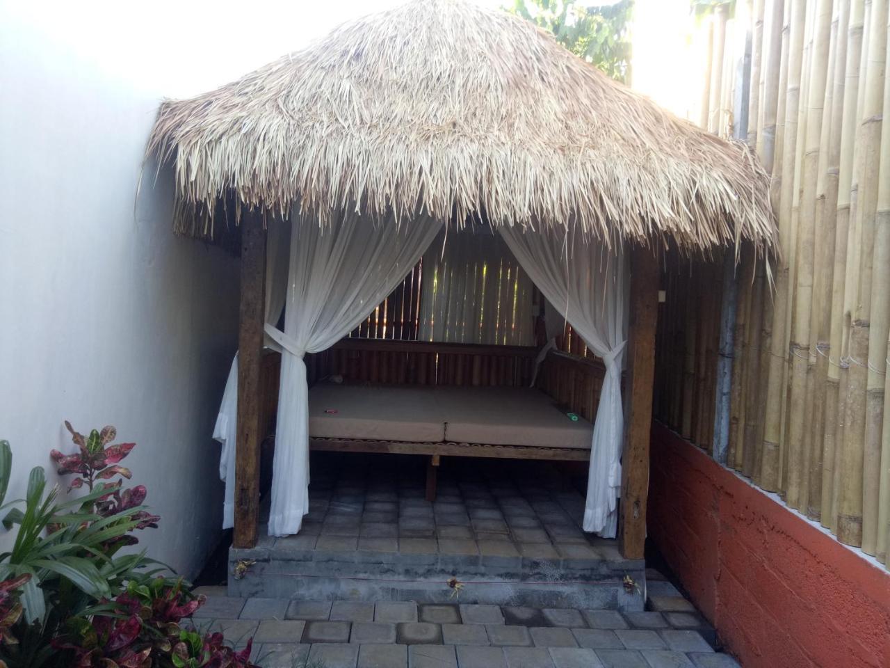 Andy Guesthouse Canggu Exterior foto